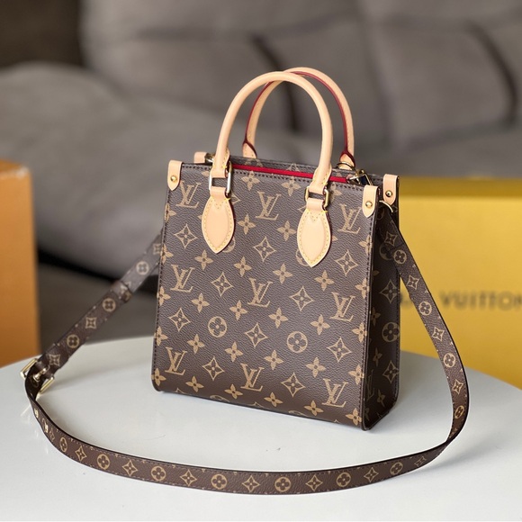 🖇️Louis Vuitton Small Plat BB Shoulder Bag - Picture 2 of 8